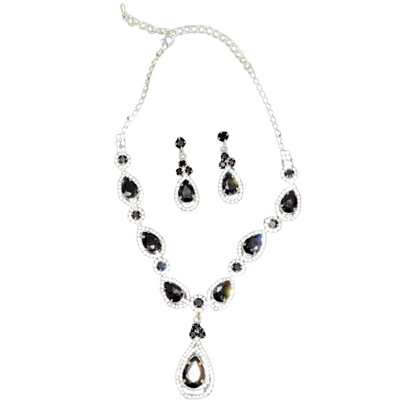 Jewelry - Elegant Black Teardrop Crystal Necklace and Earrings Set